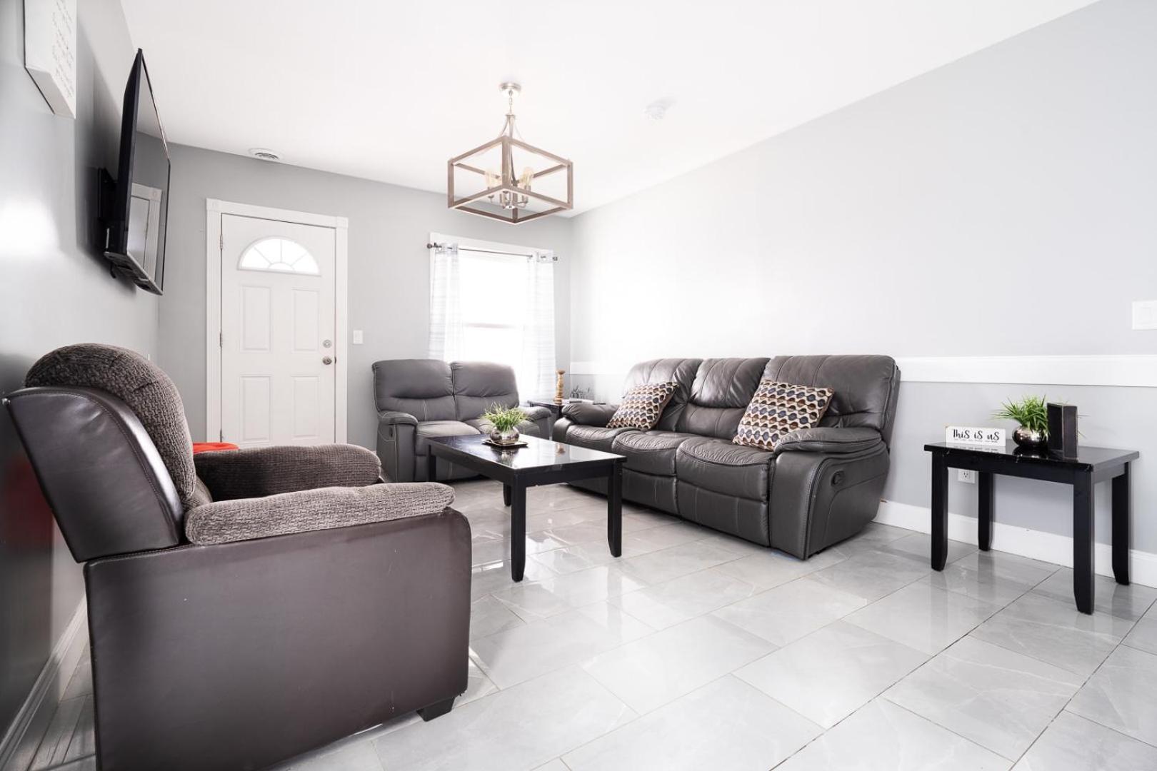 Comfy 4Br, 1 Bath Near The Falls & Casino Niagara Falls Esterno foto